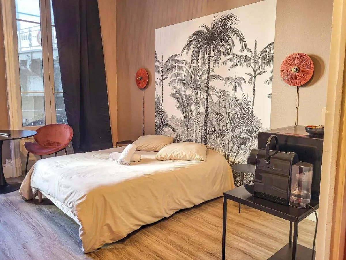 Suite Petra - Check In H24 - Proche Centre Ville Lyon 0*,  Francja