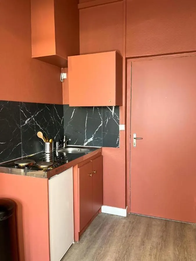 Suite Petra - Check In H24 - Proche Centre Ville Lyon 0*,  Francja